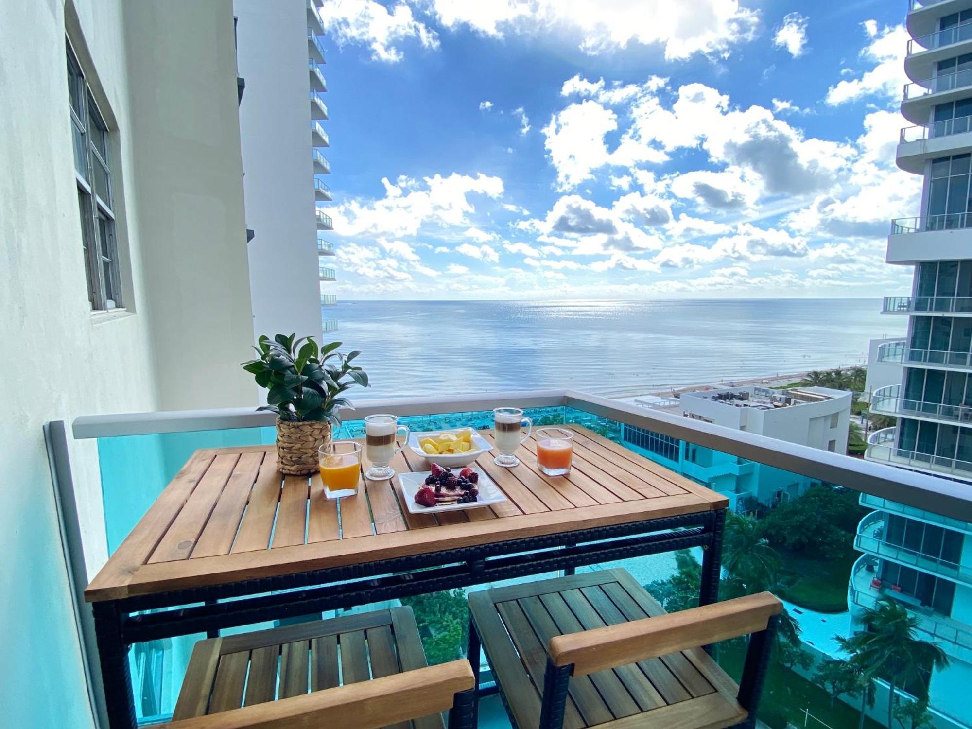 Departamento Frente Al Mar Con Salida Directa A Playa. Apartment Hollywood Ngoại thất bức ảnh