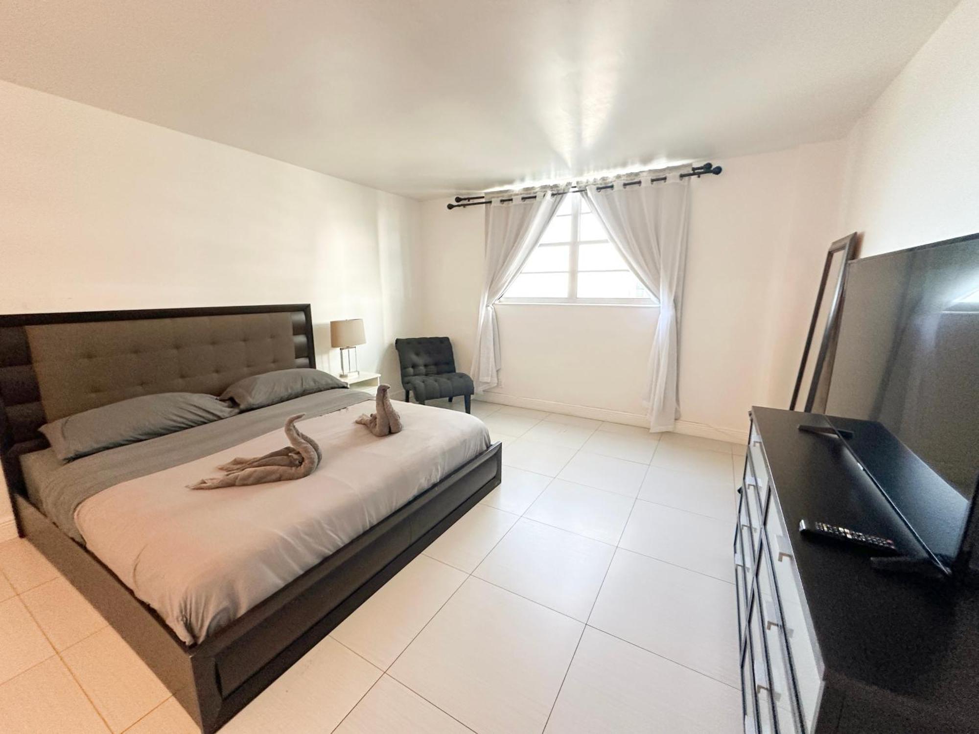 Departamento Frente Al Mar Con Salida Directa A Playa. Apartment Hollywood Ngoại thất bức ảnh